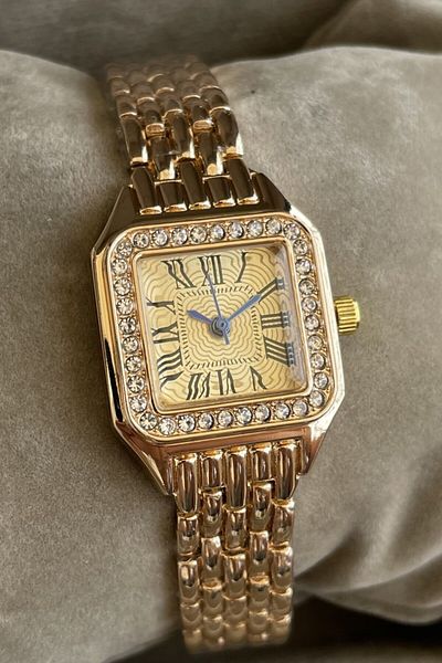 Leerybee To Make You Feel Special! Best Women's Wristwatch