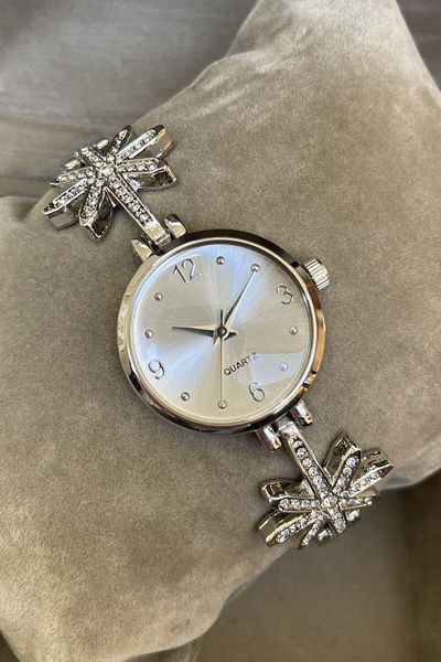 Leerybee Silver Steel Minimal Women's Wristwatch