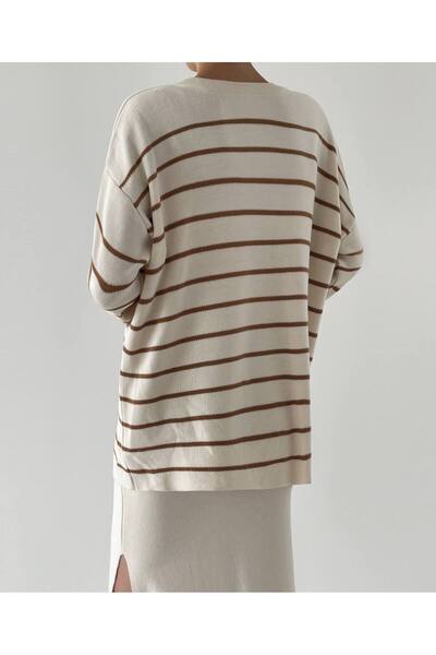 Lusin Ecru Women's Knitwear Set - Sweater with Cufflinks and Slit Detail, Skirt