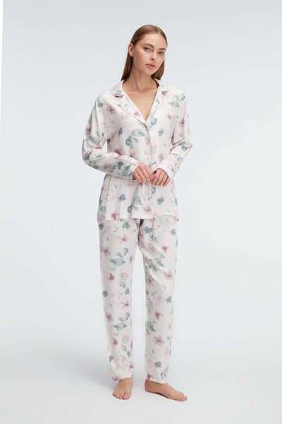 Anıl 11310 Home Wear Sleeve V-neck Women's Viscose Flower Patterned Summer Woven Regular Waist Pajamas Set