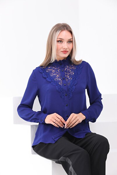 Loom Boutique Kadın Büyük Beden Floş Dantelli Abiye Kumaşından Gömlek G0026