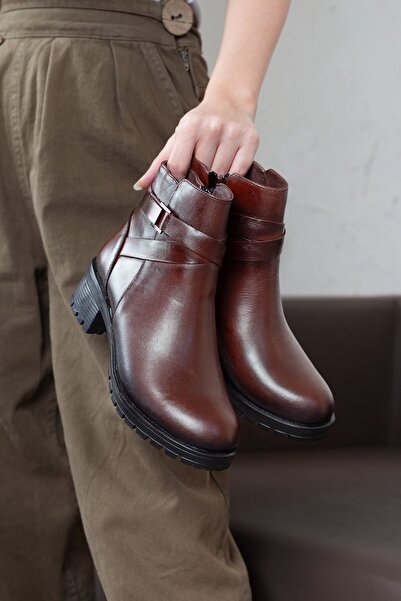 Adım Adım Жіночі черевики з натуральної шкіри на блискавці з металевими аксесуарами