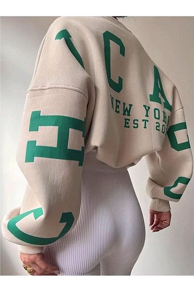 Know Women's 3 Thread Beige Sleeves Chicago Printed Oversize Crew Neck Sweatshirt