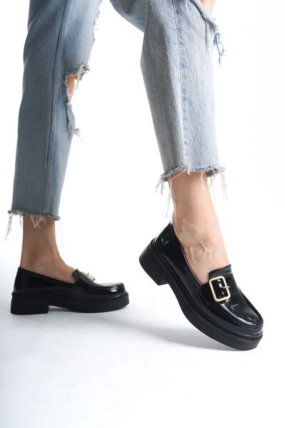 Diardi Kadın Siyah Rengi Rugan Günlük Loafer Kısa Topuklu Ayakkabı