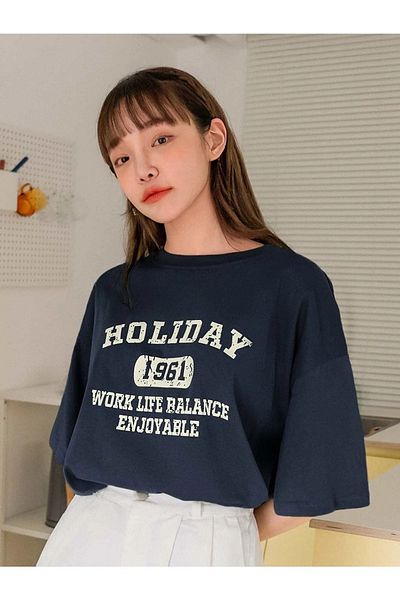 Know Women's Navy Blue Holiday 1961 Printed Oversize T-shirt