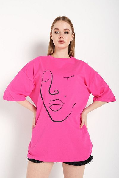 Know Women's Fuchsia Pink Silhouette Design Printed Oversize Tshirt