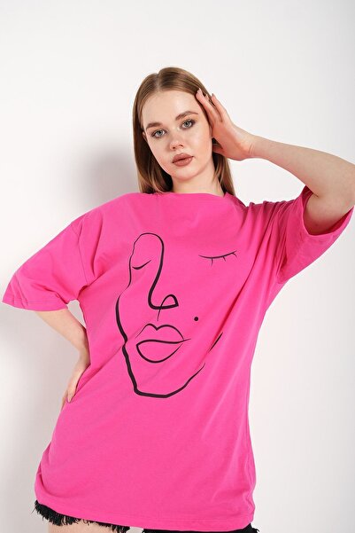 Know Women's Fuchsia Pink Silhouette Design Printed Oversize Tshirt