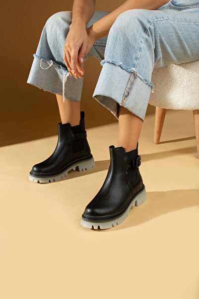 Pembe Potin Kadın Siyah Rahat Termo Taban Sıcak Astar Lastikli Tokalı Bot