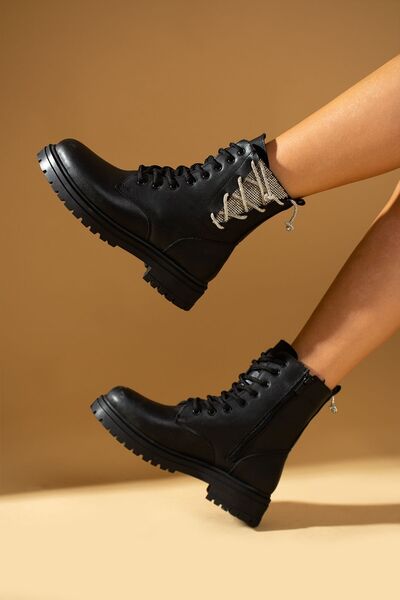 Pembe Potin Kadın Taş Detaylı Siyah Poli Taban Fermuarlı Rahat Kalıp Sıcak Astar Bağcıklı Bot Postal