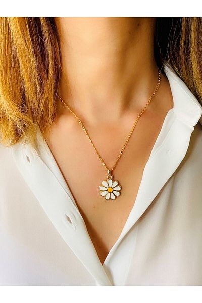 Uzak Işıklar Women's Gold Big Daisy Necklace