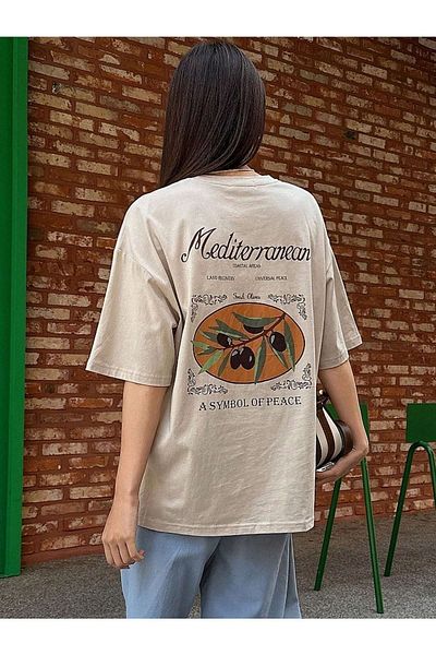 Trendseninle Γυναικείο μπλουζάκι με μπεζ Mediterranean printed Oversize