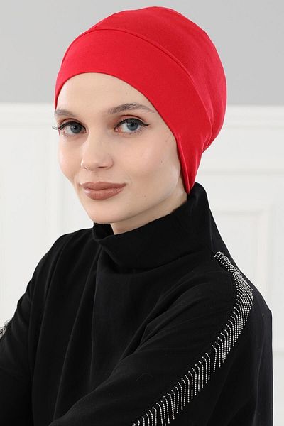 Aisha's Design غطاء رأس من القطن الممشط باللون الأحمر - B-37