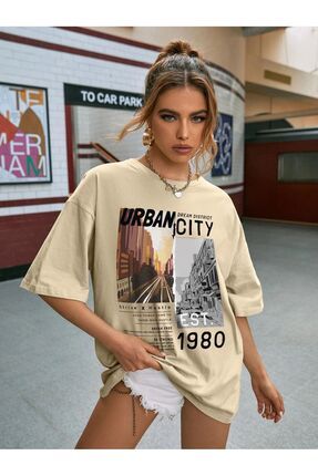 T shirt urban on sale