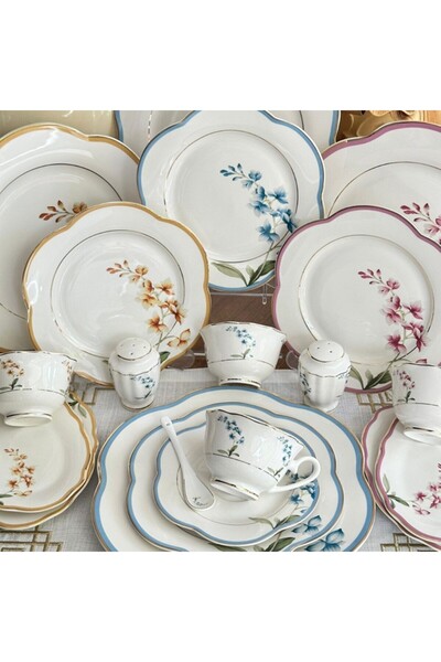 ROY KING IN ROSES 6 KİŞİLİK 42 PARÇA KAHVALTI TAKIMI