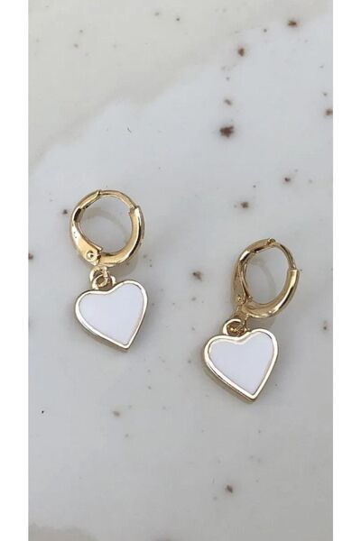 Gizemli Aksesuar Altın Kaplama Beyaz Kalp Sallantılı Küpe