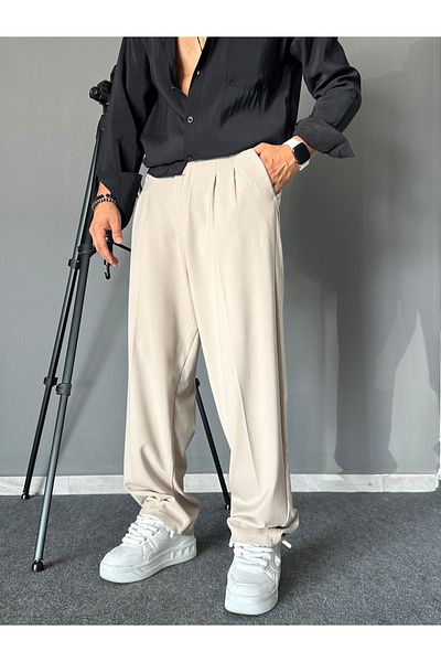 THEMANN Cream Colored Baggy Style Pleated Pipe Leg Trousers