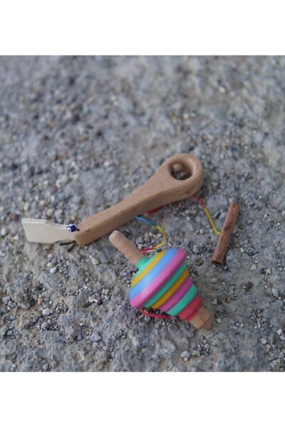 Launes Montessori Ahşap Oyuncak: Armut Topaç