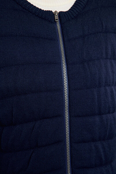 Trendyol Collection Crew nyakú cipzáras sötétkék kötöttáru kardigán - TWOAW25HI00193