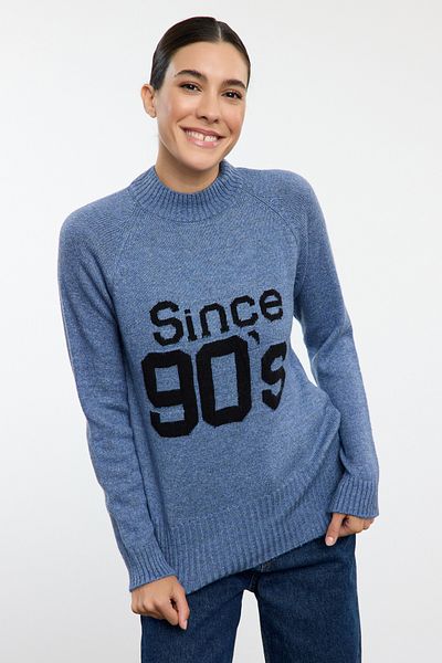 Trendyol Collection Pulover din tricotaje moale - albastru, detaliu slogan, TWOAW25KZ00292