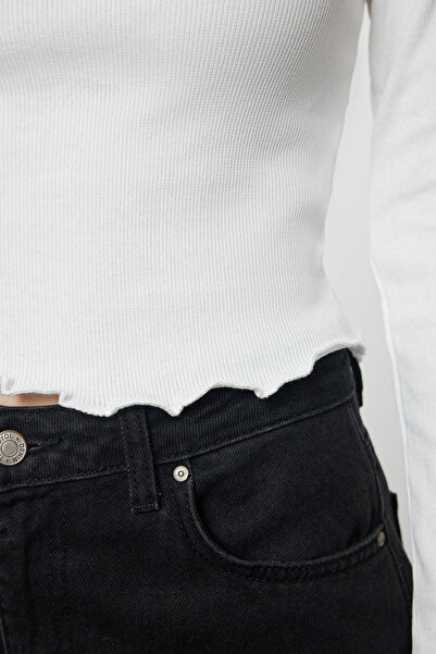 Trendyol Collection Flexible Corded Knitted Blouse - Ecru Crop, Fitted Twoaw25bz00167