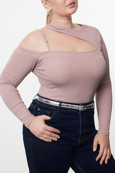 Edit by Trendyol Pletená halenka se sušenou růží - TEDAW25BZ00017