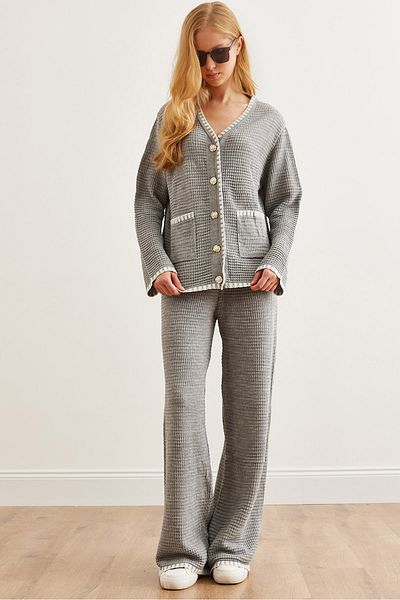 Olalook Grauer Damen-Strickanzug mit Paspelierung, Oberteil, Strickjacke und Hose, TKM- 19000305