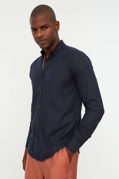 Trendyol Collection Sötétkék Slim Fit Epaulettes ing - hosszú ujjú, 100% pamut, TMNSS20GO0189