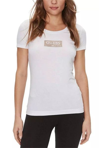 Guess تي شيرت نسائي بقصة ضيقة من Studs Box