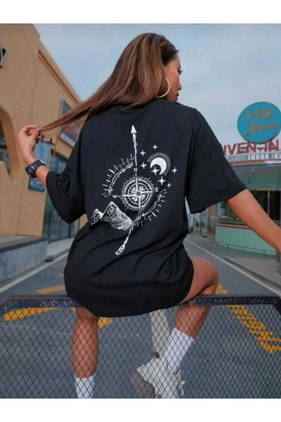 Pink Sky Unisex Oversize Boyfriend T-Shirt - Λεπτομερής εκτύπωση πυξίδας