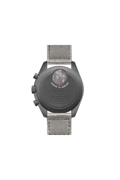 Swatch أوميغا