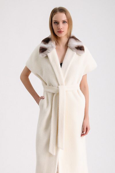 Leather Club Ecru Rex Wool Vest with Fur Accessories