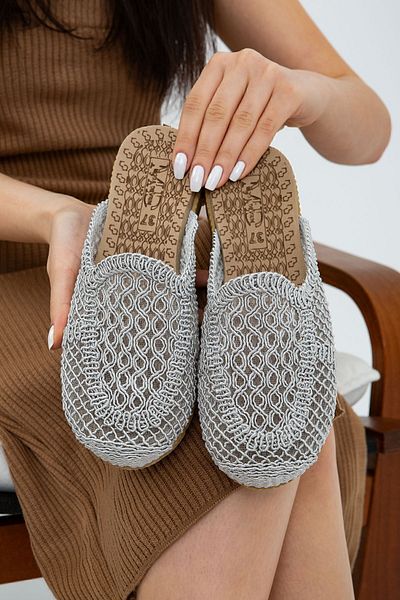 Moda Devrin Gray Closed Front Straw Knitted Outdoor and Home Slippers