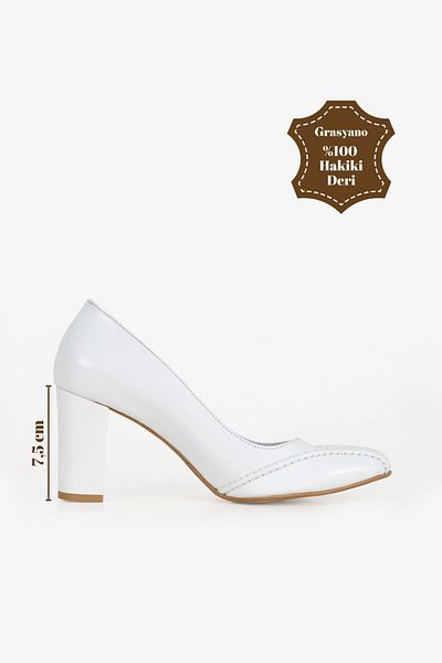 Grasyano 100% Genuine Leather Handmade Very Comfortable Long Lasting Simple 7.5 Cm Thick Heel Classic Shoes