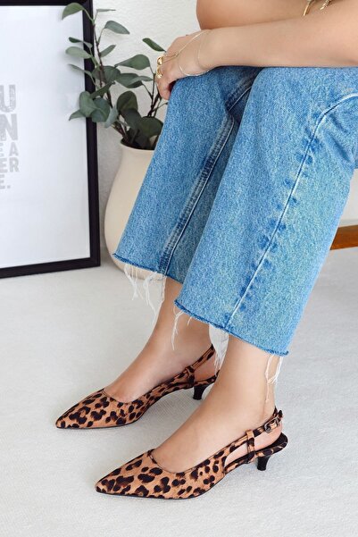 POLKA STORE Sole Pointed Toe Single Strap Buckle Leopard Heeled Women's Shoes