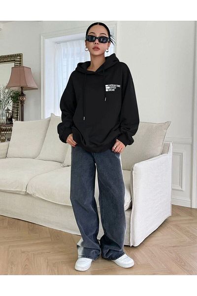 AFROGİYİM Hanorac oversize cu glugă cu imprimeu Cheris Time pentru damă