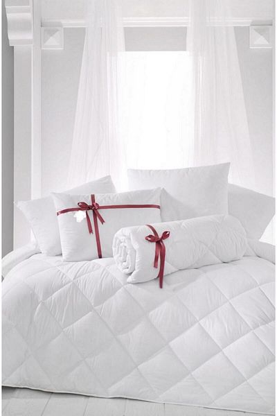 Madame Clean Home Double Antiallergic Luxury Microfiber Quilt + 2 Pieces 800 Gr Bead Silicone Pillow Set