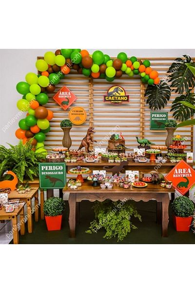 eğlencemarketi Dinosaur Themed Chain and Balloon Set
