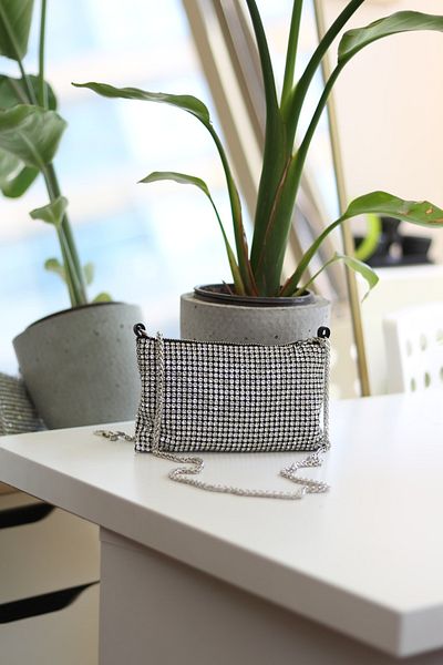 Moom Bag Silver Stone Woven - Geantă de umăr pentru rochie de seară pentru femei cu lanț