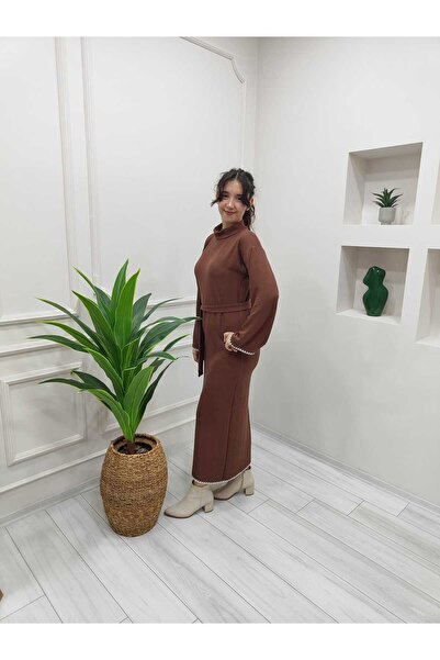 Moda Krash MEVSİMLİK SAÇ DESEN NAKIŞ DETAY ELBİSE