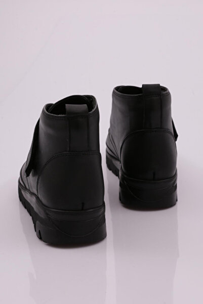 DGN Kadın Cırt Detaylı Bot Siyah Kroko Hakiki Deri 21677103