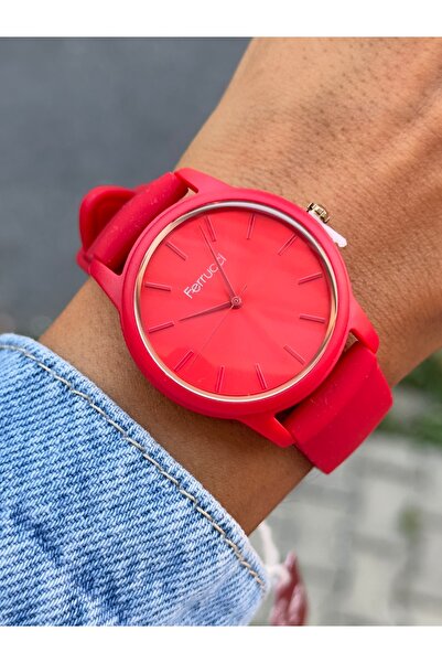 Ferrucci SPOR SİLİKON KORDON 3 ATM SU GEÇİRMEZ KADIN KOL SAATİ