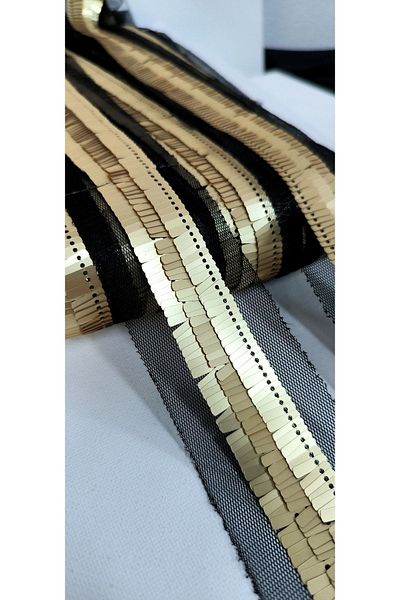 ALTAY TEKSTİL ÜRÜNLERİ GOLD PUL PAYET STRIP ON BLACK TULE
