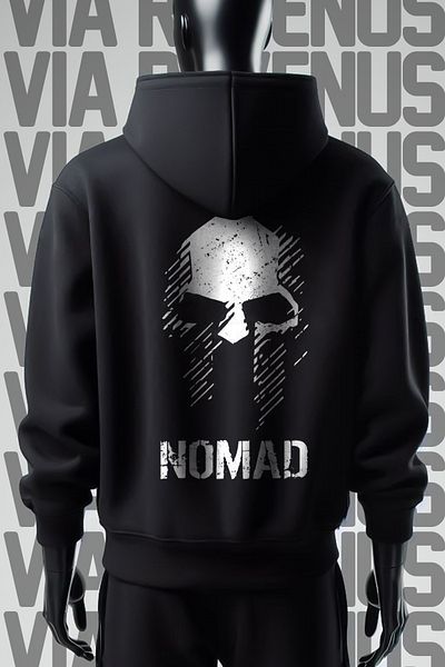 Vordevia Nomad 3 прежди с широк модел - черен суитшърт с качулка и щампа отпред и отзад