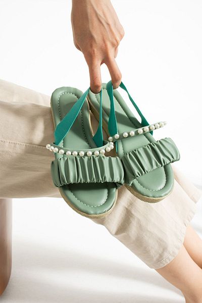 Moda Devrin Green Pearl Detailed Elastic Sandals