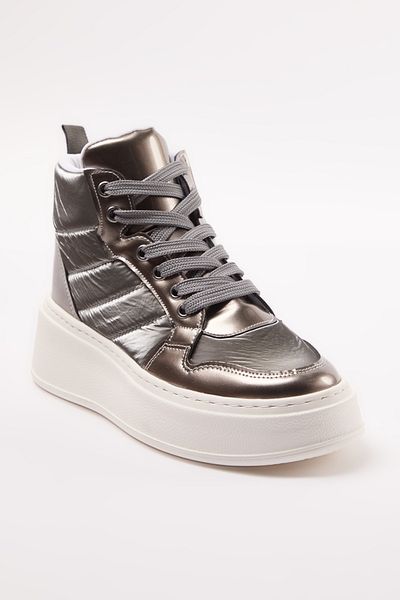 TRENDYOL SHOES Vastag talpú ezüst metál női tornacipő - TAKAW25sn00004