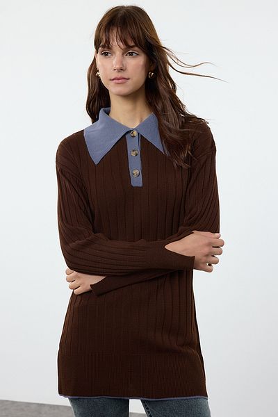 Trendyol Modest Pletený svetr se šňůrou - Hnědomodrý blok TCTAW25AK00029