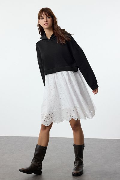 Trendyol Collection Μίνι Πλεκτό Φόρεμα Color Blocked Embroidery - με κουκούλα και φερμουάρ TWOAW25EL00510