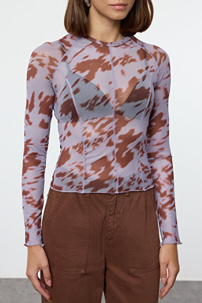 Trendyol Collection Lila Slim Fit Crop blúz - absztrakt minta, varrással Twoaw25bz00219