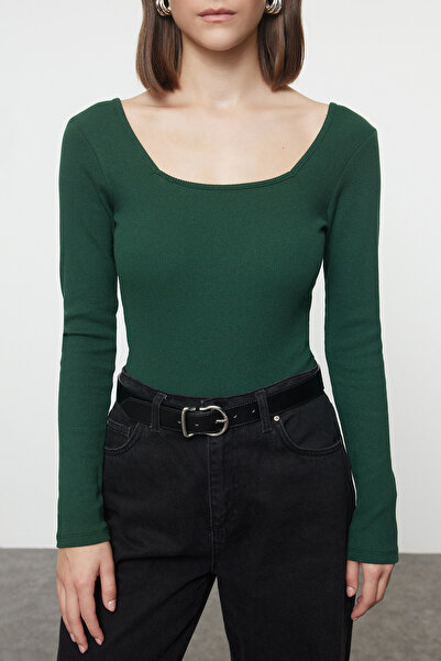 Trendyol Collection Rugalmas bordázott smaragdzöld kötött test - hosszú ujjú, szögletes gallér Twoaw21bd0022