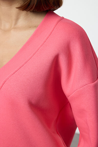 Trendyol Collection Pletená mikina s výstřihem do V Růžová fleecová tlustá vnitřní strana - Twoaw25sw00214